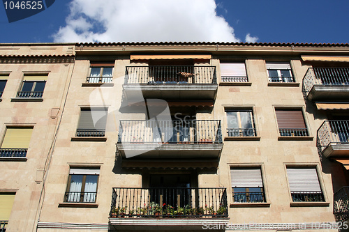 Image of Apartment building