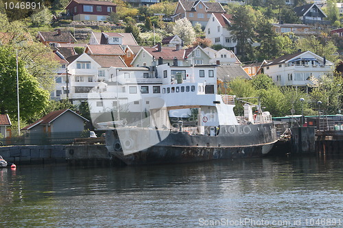 Image of Old ferry