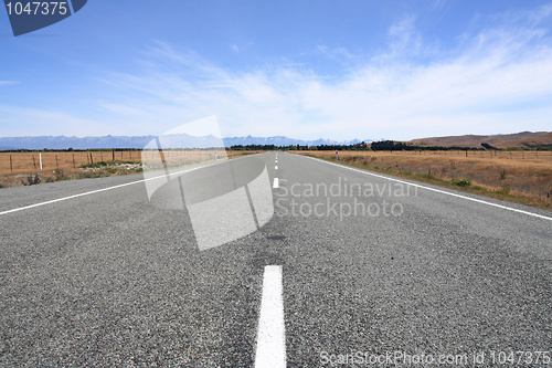 Image of Straight road