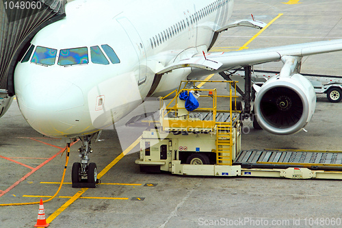 Image of Airport loader