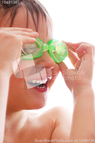 Image of kid with goggles