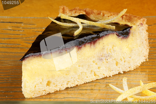 Image of Blueberry and vanilla custard cream tart