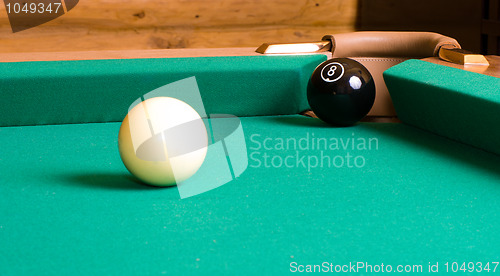 Image of Eight ball.