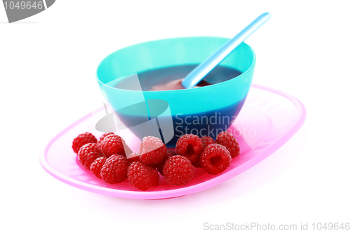 Image of raspberries - baby food