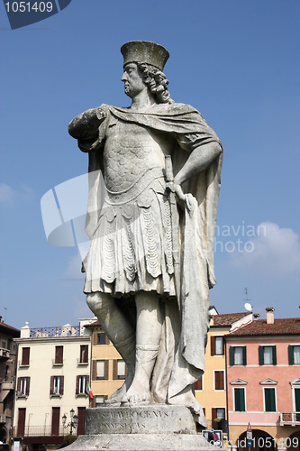 Image of Old statue in Padua