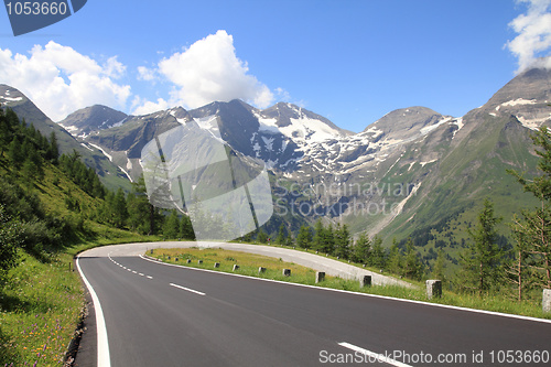Image of Alpine road