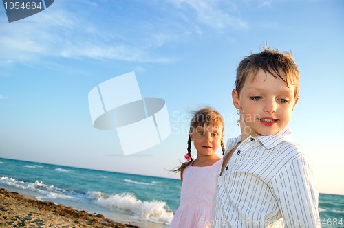 Image of  kids at the summer beach