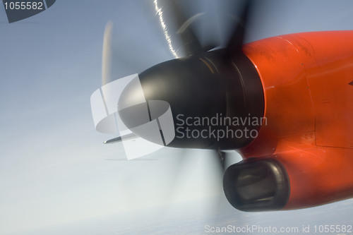 Image of airplane propeller