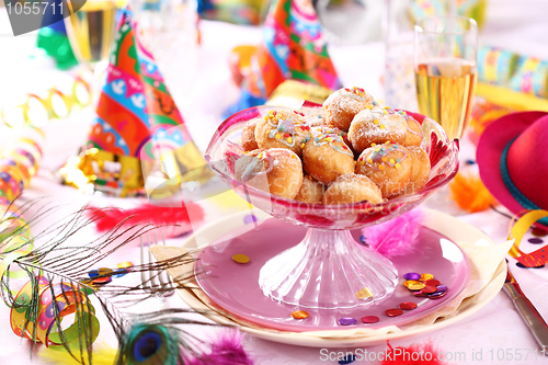 Image of Carnival and party place setting