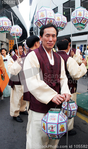 Image of Carrying lanterns