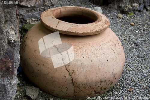 Image of A jar at the Herculaneum archeological site Ercolano, in Italy.