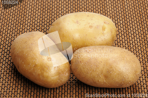 Image of Potatoes on a mat