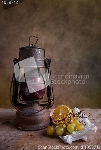 Image of Lamp and Fruits