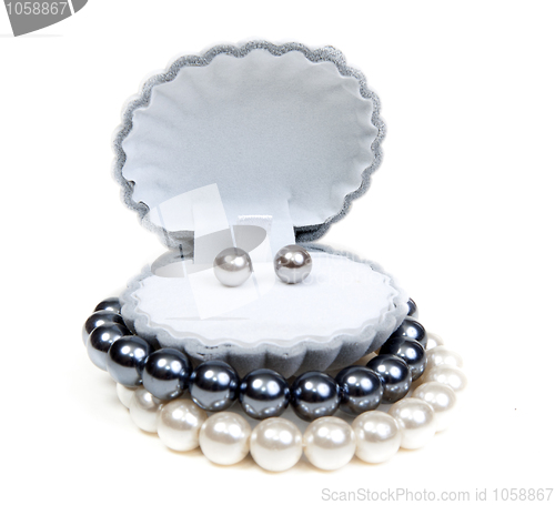 Image of Earrings in small box and necklace