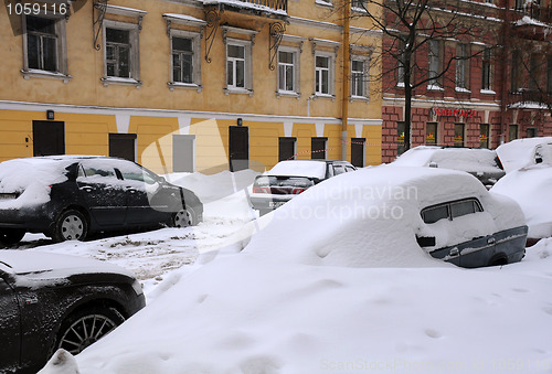 Image of Unders Snow