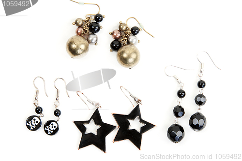 Image of Women's earrings in pairs