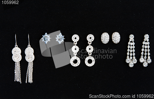 Image of Five pairs of women's earrings