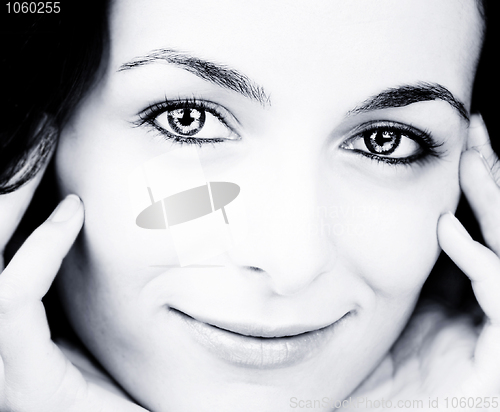 Image of Woman with green eyes