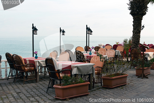 Image of Empty cafe