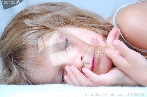 Image of sleeping little girl