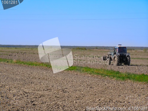 Image of The tilled spring field