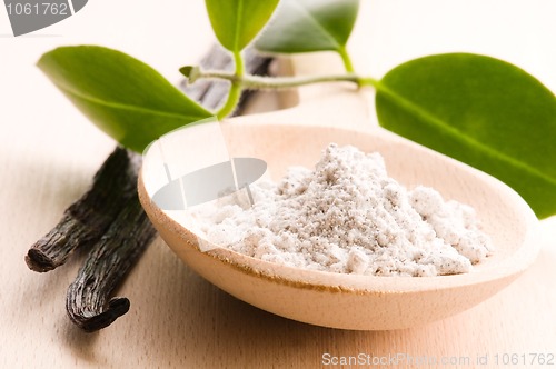 Image of vanilla beans with aromatic sugar