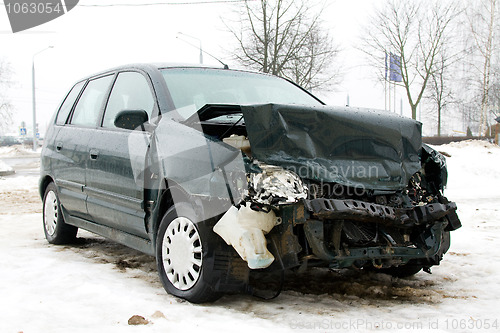 Image of broken car