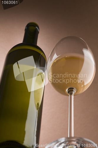 Image of White wine