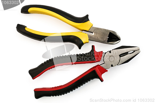 Image of Pliers with side cutters