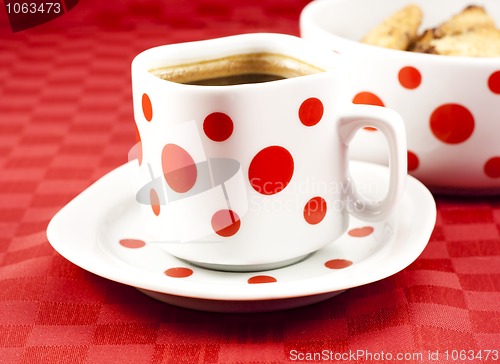 Image of Turkish coffee with cookies