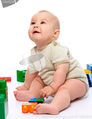 Image of Little boy with building bricks