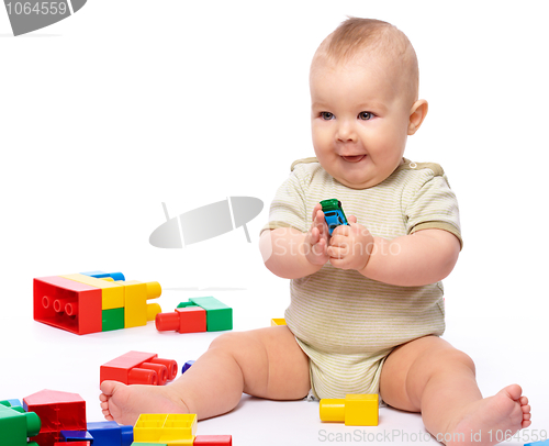 Image of Little boy with building bricks