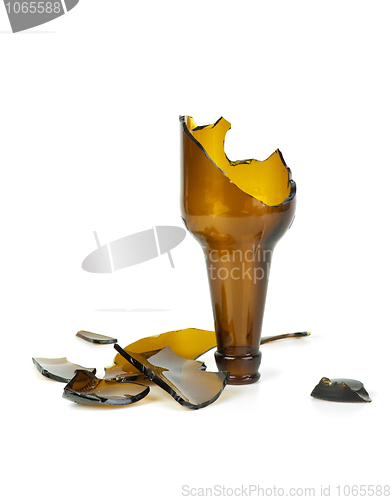 Image of Smashed brown beer bottle