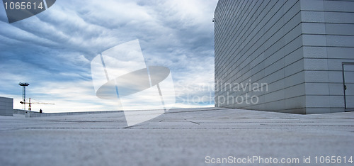 Image of Oslo Opera House in early morning 