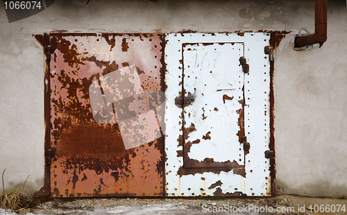 Image of Old door of a garage