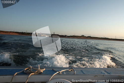 Image of Wake behind boat