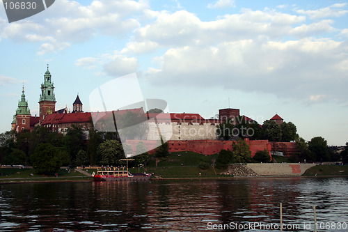 Image of Wawel castle on Vistula