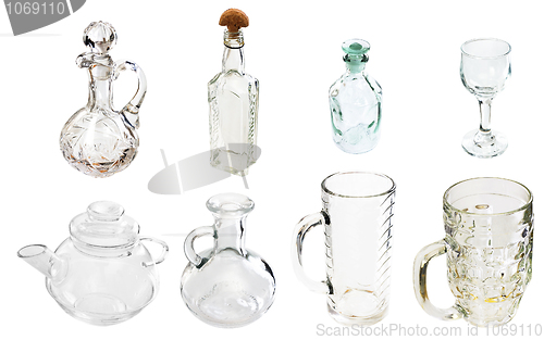 Image of A transparent glass carafe