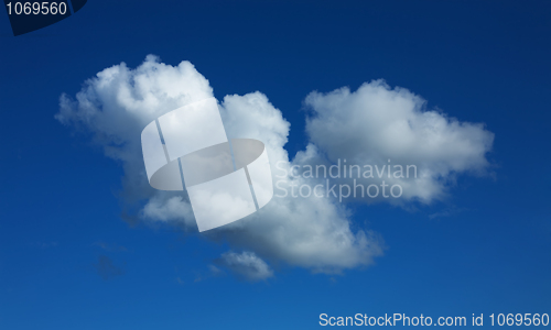 Image of Cloud in the blue sky