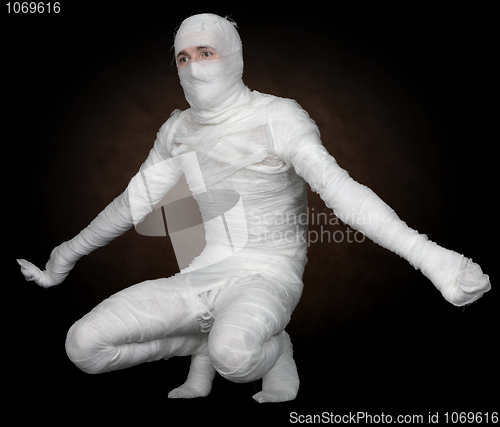 Image of Man in bandage