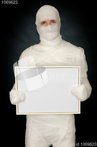 Image of Mummy with blank frame