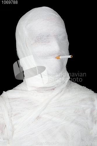 Image of Mummy with cigarette