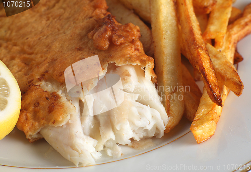 Image of Fish and chips with lemon