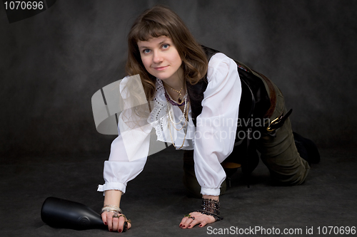 Image of The funny girl - pirate with bottle