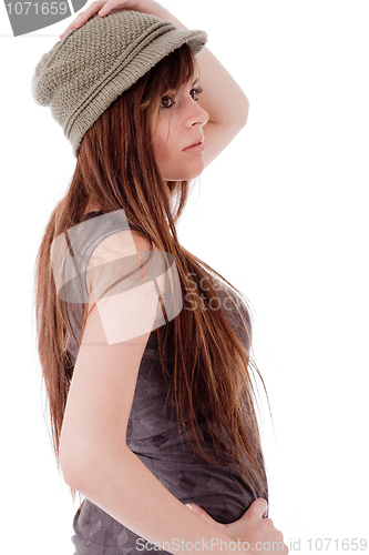 Image of Side pose a model with a grey cap