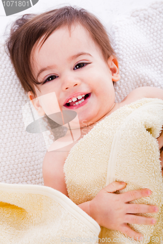 Image of Closeup of infant after bath