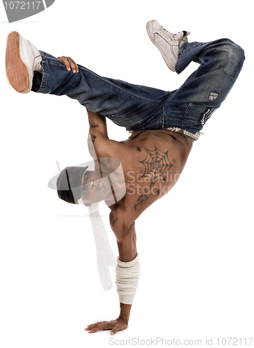 Image of hip-hop dancer during his practice session