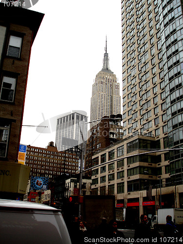 Image of empire state building