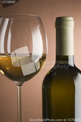 Image of White wine