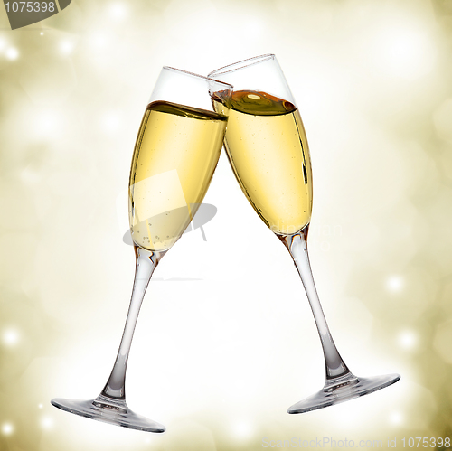 Image of Two elegant champagne glasses 